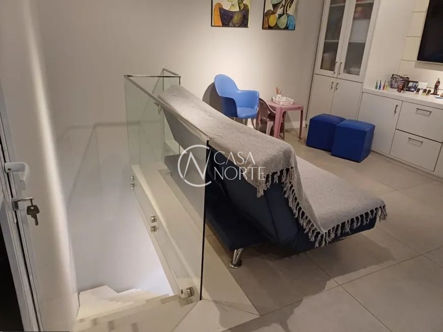 Cobertura à venda com 3 quartos, 131m², 1 suíte, 1 vaga, Rua Engenheiro Sadi Castro no bairro Sarandi em Porto Alegre