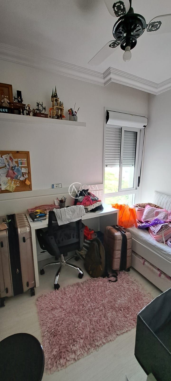 Apartamento à venda com 2 quartos, 65m², 1 suíte, 1 vaga, Rua Umbú no bairro Passo da Areia em Porto Alegre