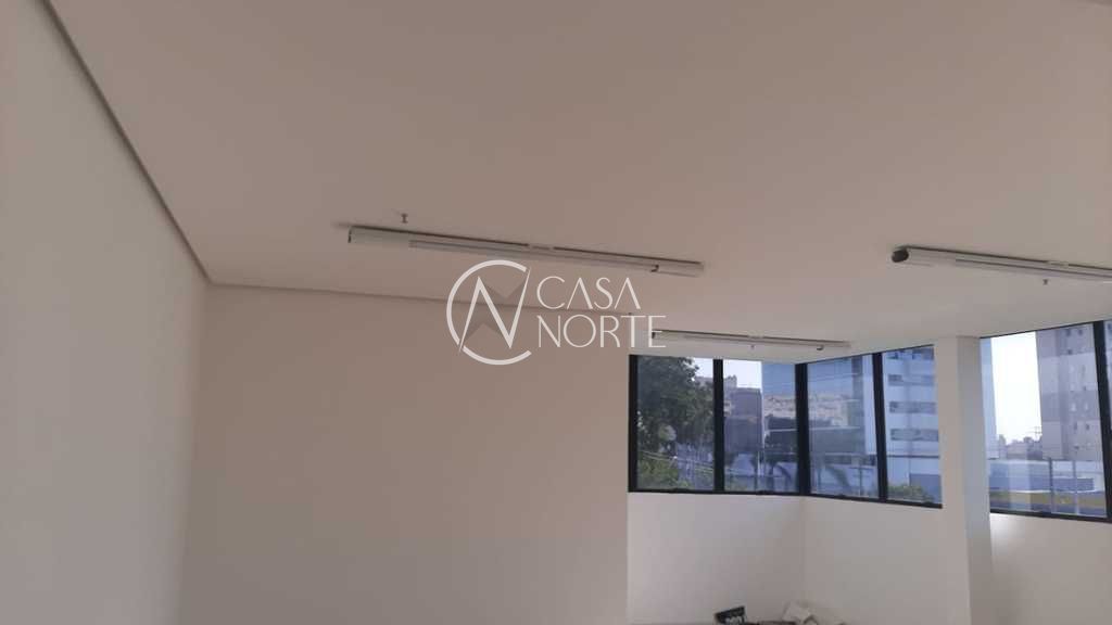 Sala Comercial à venda , 46m², 1 vaga, Princesa Isabel no bairro Santana em Porto Alegre