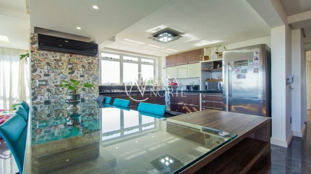 Cobertura à venda com 3 quartos, 210m², 1 suíte, 2 vagas, Rua Antônio Manoel da Rosa no bairro Jardim Planalto em Porto Alegre