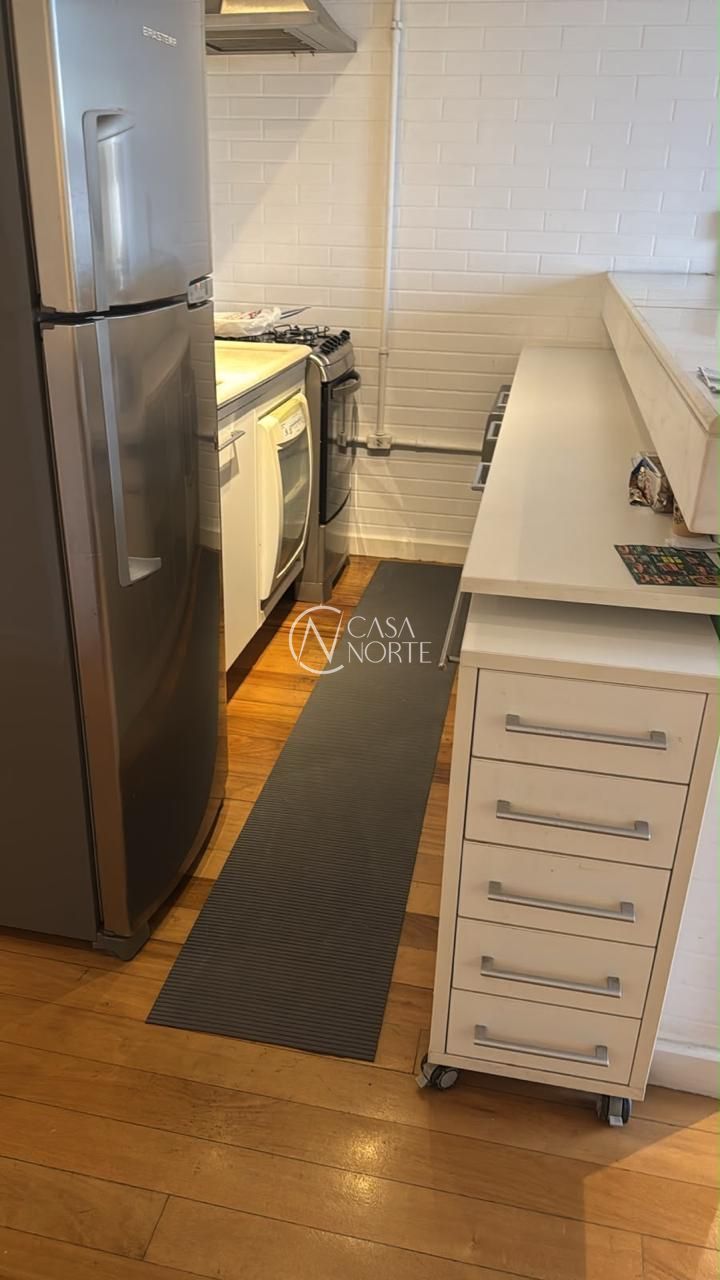 Apartamento à venda com 1 quarto, 82m², 1 suíte, 2 vagas, Rua Padre Chagas no bairro Moinhos de Vento em Porto Alegre