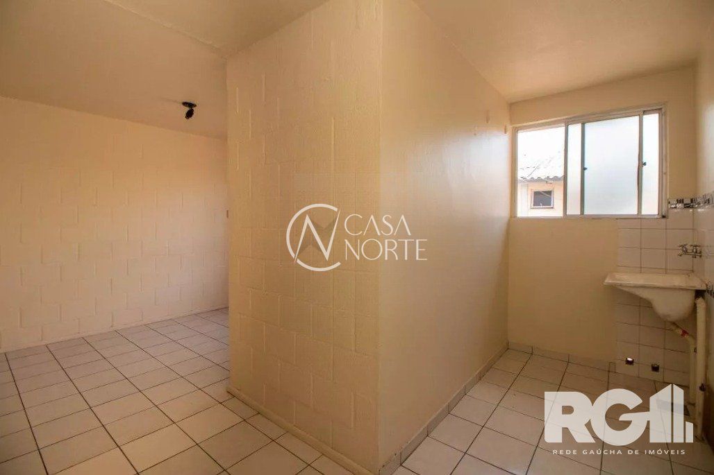 Apartamento à venda com 2 quartos, 39m², 2 vagas, Rua José Barcellos Garcia no bairro Rubem Berta em Porto Alegre