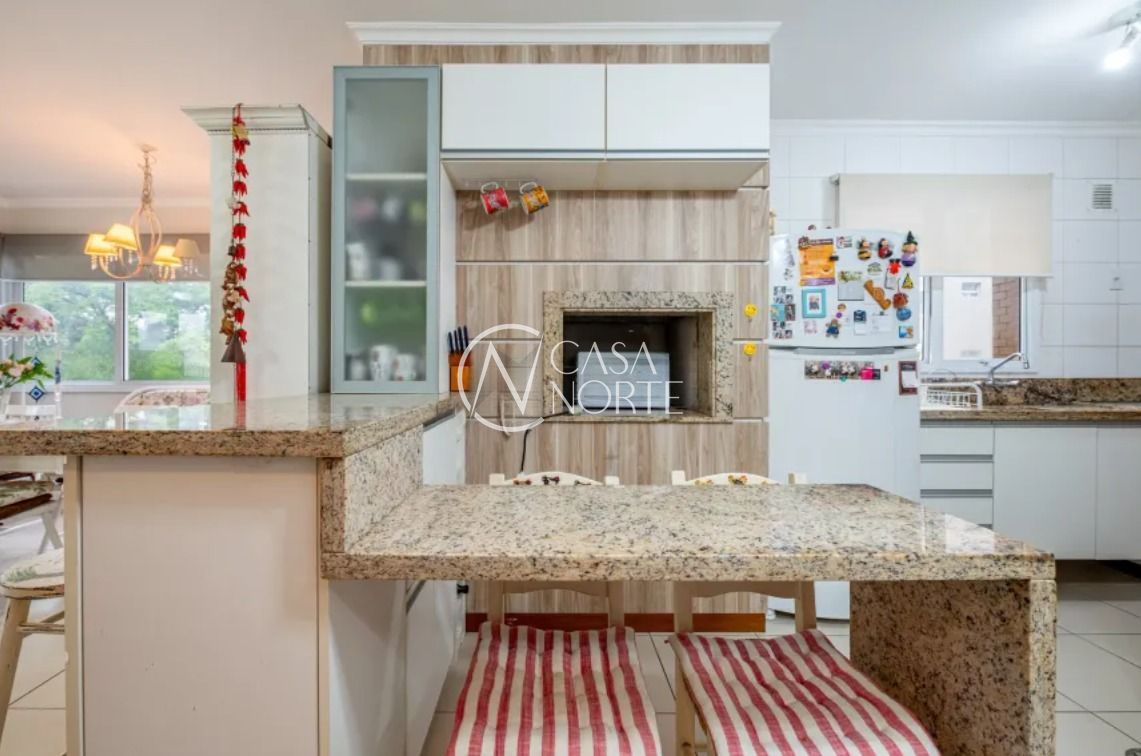 Apartamento à venda com 2 quartos, 81m², 1 suíte, 2 vagas, Rua Silva Jardim no bairro Auxiliadora em Porto Alegre