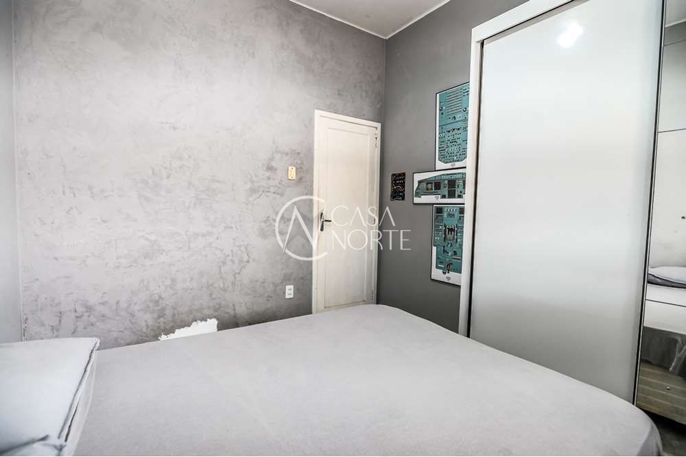 Casa à venda com 3 quartos, 150m², 2 vagas, Felipe Weimann no bairro Santa Tereza em Porto Alegre