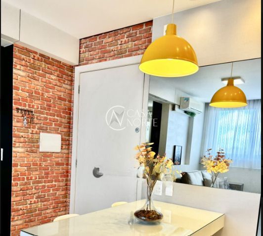 Apartamento à venda com 2 quartos, 48m², 1 suíte, 1 vaga, Rua Engenheiro Sadi Castro no bairro Sarandi em Porto Alegre