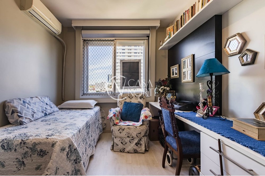 Apartamento à venda com 3 quartos, 70m², Avenida Ceres no bairro Partenon em Porto Alegre