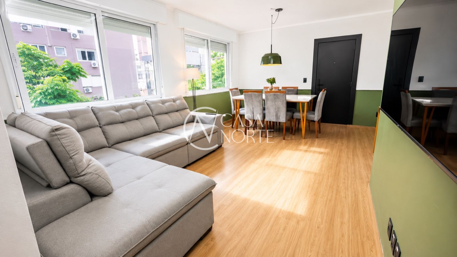 Apartamento à venda com 2 quartos, 90m², 1 vaga, Rua Marquês do Pombal no bairro Moinhos de Vento em Porto Alegre