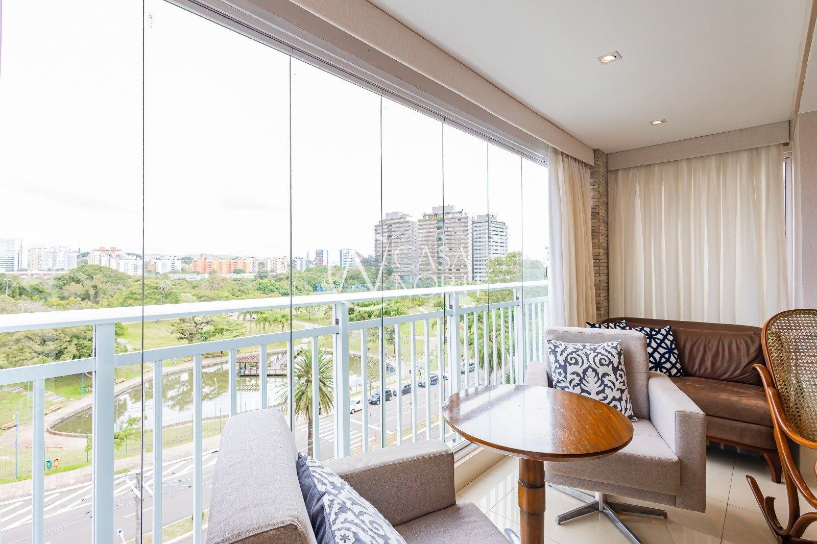Apartamento à venda com 3 quartos, 147m², 3 suítes, 3 vagas, Avenida Túlio de Rose no bairro Jardim Europa em Porto Alegre