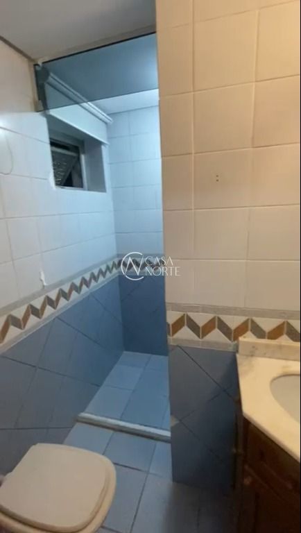 Sala Comercial à venda com 1 quarto, 46m², Avenida Assis Brasil no bairro Passo da Areia em Porto Alegre
