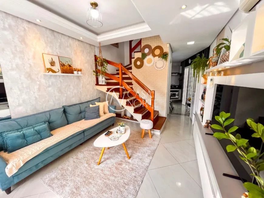 Casa de Condomínio à venda com 3 quartos, 115m², 1 suíte, 2 vagas, Avenida Ecoville no bairro Ecoville em Porto Alegre