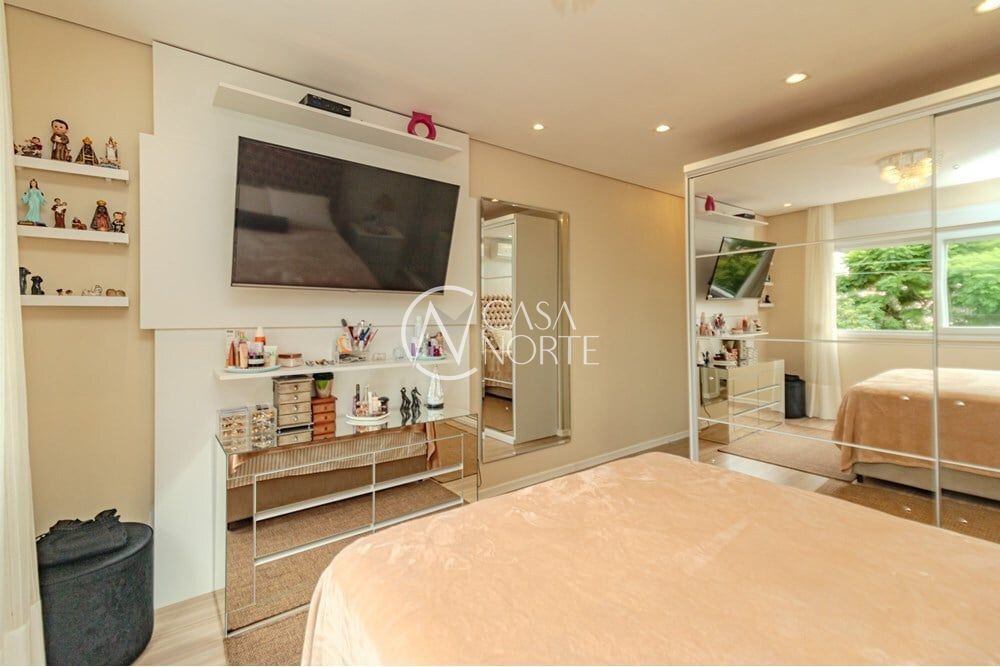 Apartamento à venda com 2 quartos, 74m², 1 suíte, 2 vagas, Fernando Cortez no bairro Cristo Redentor em Porto Alegre