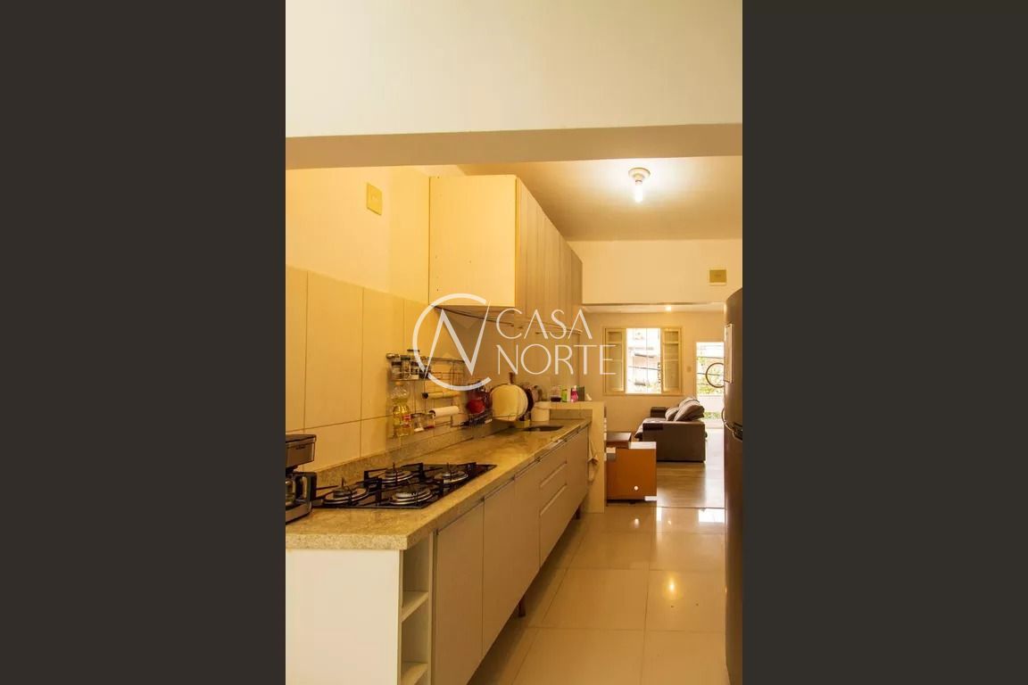 Apartamento à venda com 2 quartos, 74m², Rua Doutor Oscar Bittencourt no bairro Menino Deus em Porto Alegre