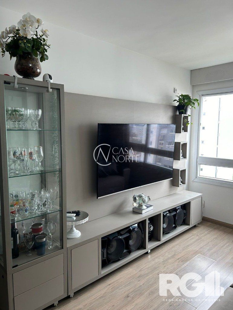 Apartamento à venda com 3 quartos, 81m², 1 suíte, 2 vagas, Rua Jerônymo Zelmanovitz no bairro Jardim Lindóia em Porto Alegre