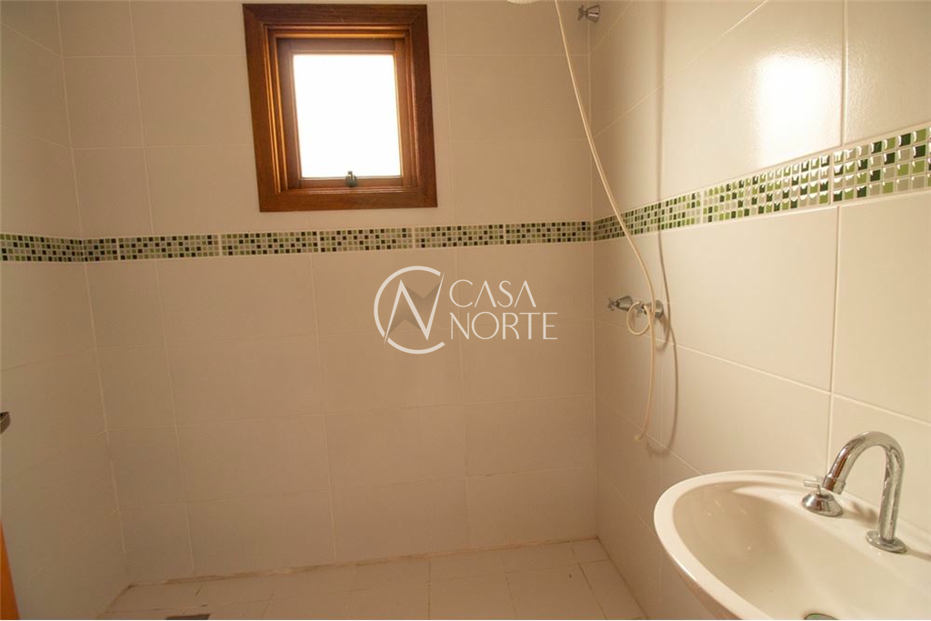 Casa de Condomínio à venda com 2 quartos, 80m², 1 suíte, 2 vagas, Orestes Garcia Antonelli no bairro Agronomia em Porto Alegre