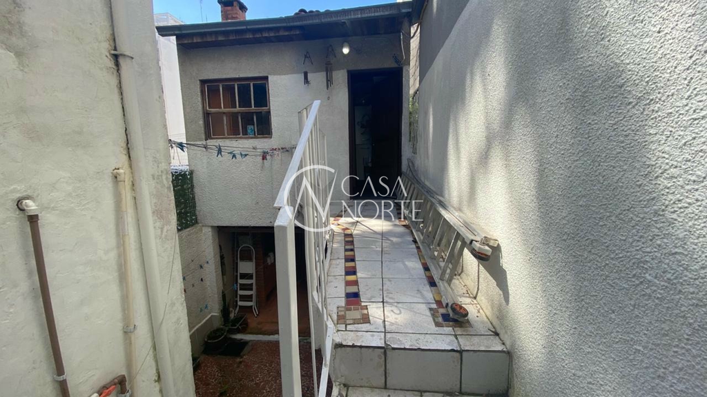 Casa à venda com 4 quartos, 90m², Rua Duque de Caxias no bairro Centro Histórico em Porto Alegre