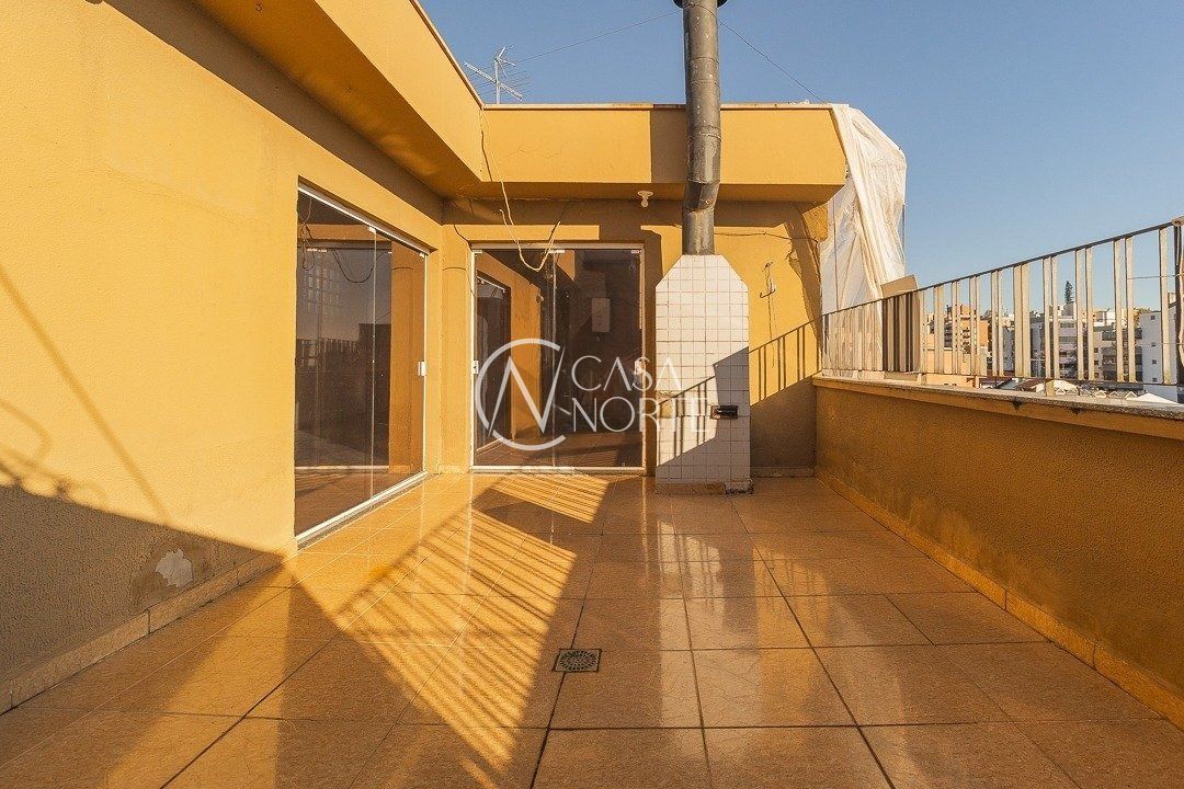Cobertura à venda com 3 quartos, 145m², 1 suíte, 2 vagas, Rua Santa Tecla no bairro Jardim Lindóia em Porto Alegre