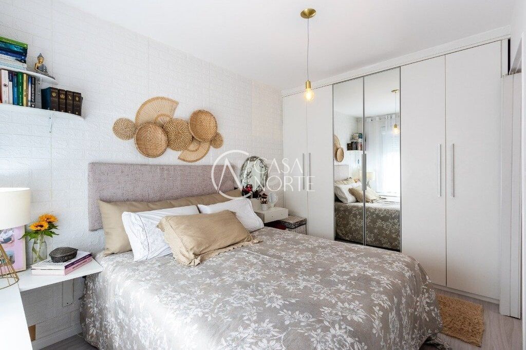 Apartamento à venda com 1 quarto, 39m², Wenceslau Escobar no bairro Tristeza em Porto Alegre