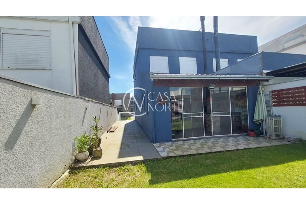 Casa à venda com 3 quartos, 100m², 1 suíte, 2 vagas, Rua Antônio Pedro Costa no bairro Lomba do Pinheiro em Porto Alegre