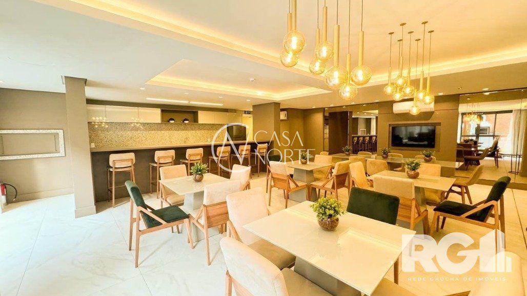 Apartamento à venda com 3 quartos, 67m², 1 suíte, 1 vaga, Avenida Francisco Trein no bairro Cristo Redentor em Porto Alegre