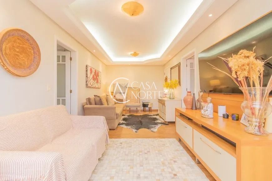 Apartamento à venda com 3 quartos, 106m², 1 suíte, 2 vagas, Rua Maestro Salvador Campanella no bairro Jardim Itu em Porto Alegre