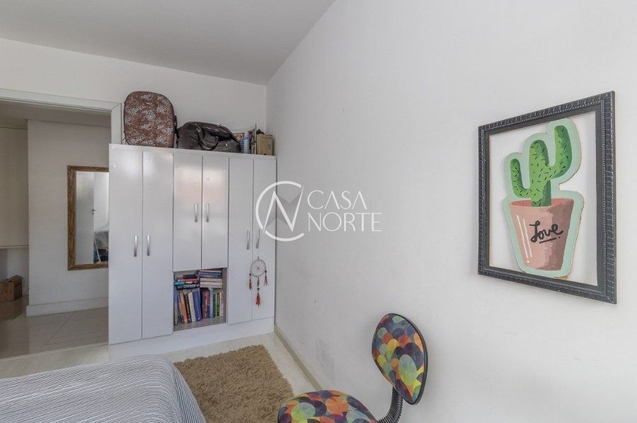 Apartamento à venda com 2 quartos, 80m², 1 suíte, 1 vaga, Rua Felizardo Furtado no bairro Petrópolis em Porto Alegre