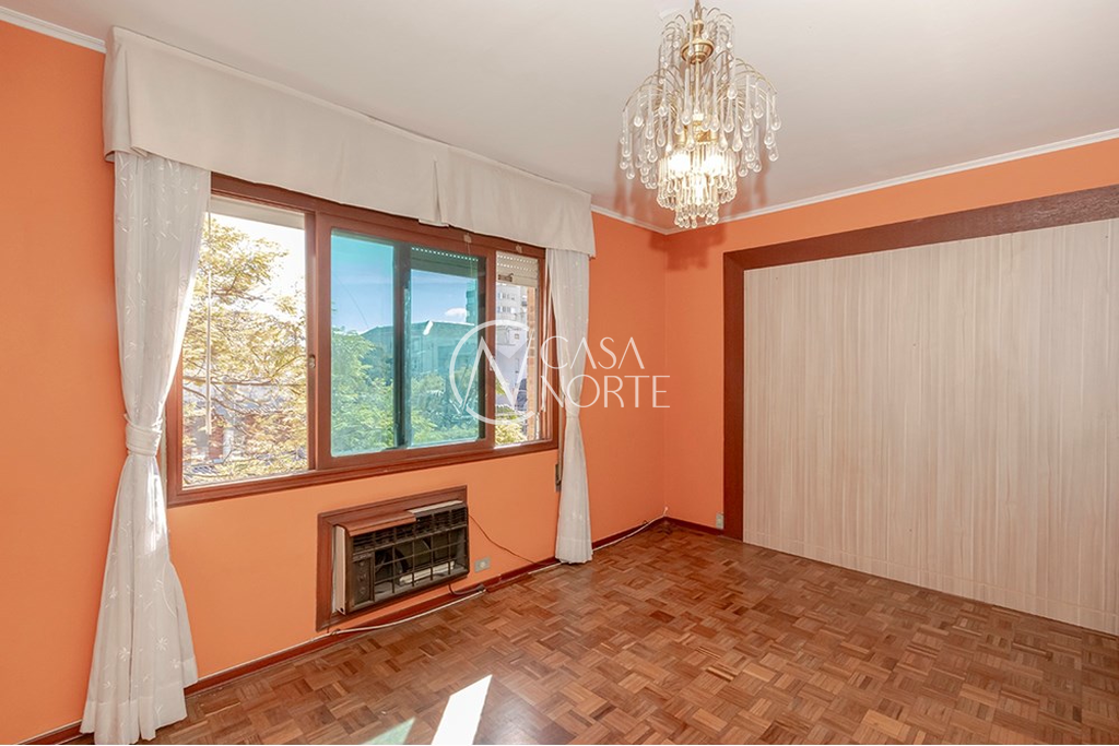 Apartamento à venda com 3 quartos, 117m², 1 suíte, 2 vagas, Rua Rafael Saadi no bairro Menino Deus em Porto Alegre