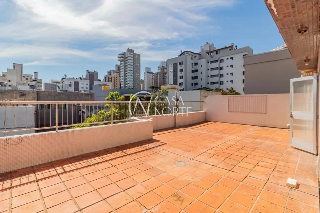 Apartamento à venda com 2 quartos, 186m², 2 vagas, Avenida Iguassu no bairro Petrópolis em Porto Alegre