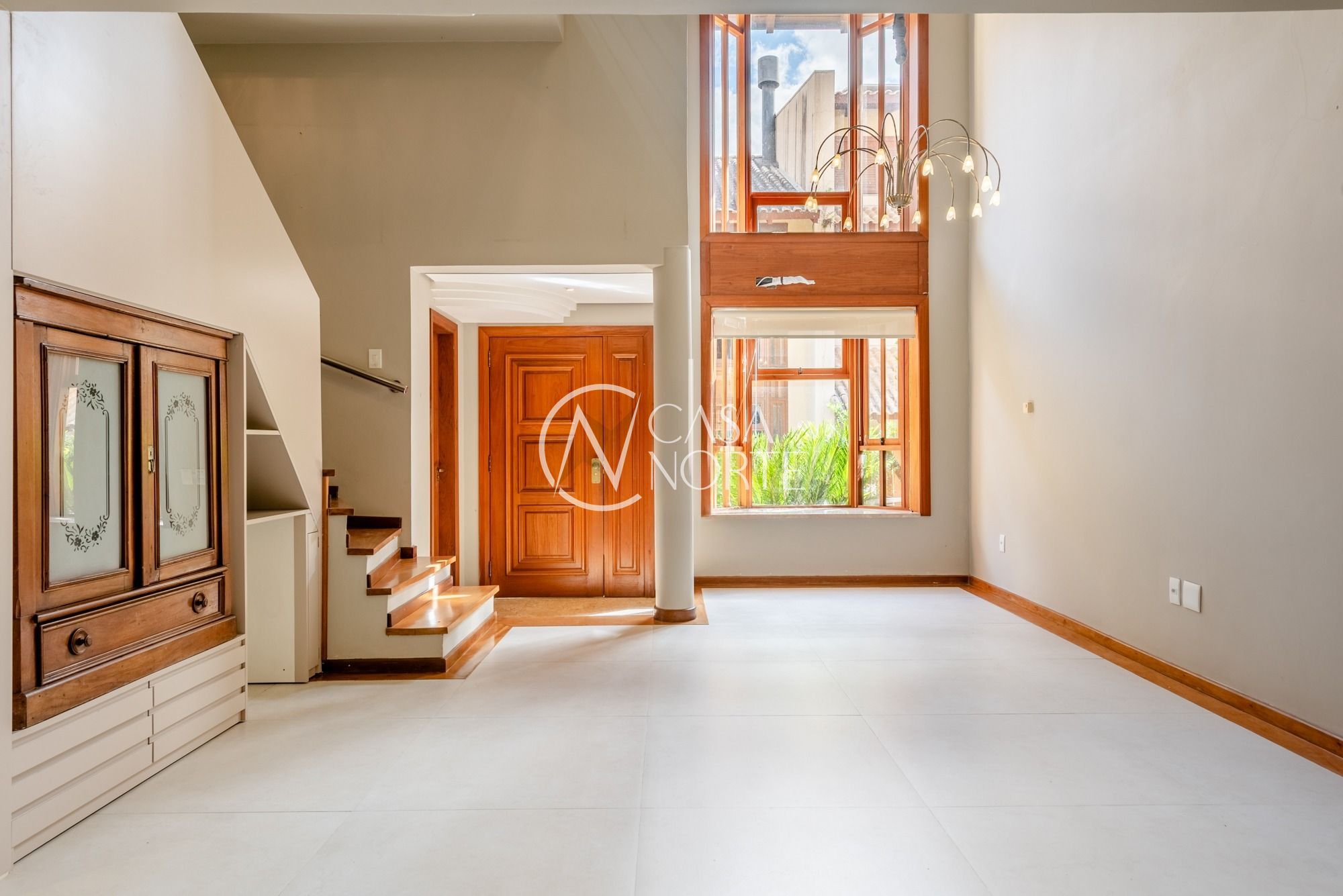 Casa de Condomínio à venda com 4 quartos, 258m², 1 suíte, 2 vagas, Rua Quatorze de Julho no bairro Boa Vista em Porto Alegre