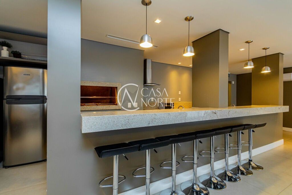 Cobertura à venda com 3 quartos, 182m², 2 suítes, 3 vagas, Rua Miguel Couto no bairro Menino Deus em Porto Alegre