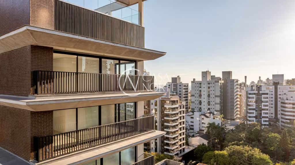 Apartamento à venda com 3 quartos, 119m², 3 suítes, 2 vagas, Avenida Guaporé no bairro Petrópolis em Porto Alegre