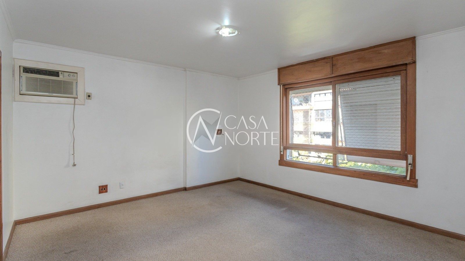 Apartamento à venda com 3 quartos, 140m², 1 suíte, 2 vagas, Rua Anita Garibaldi no bairro Mont Serrat em Porto Alegre
