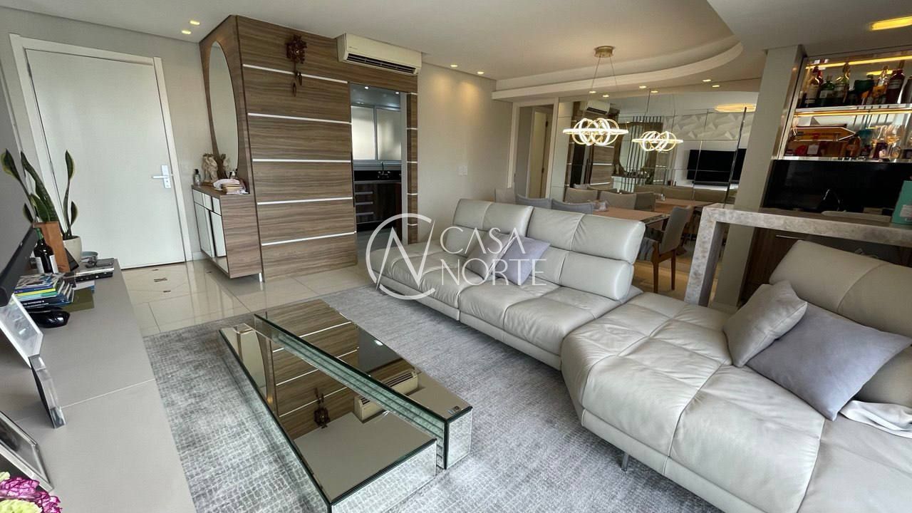 Apartamento à venda com 3 quartos, 94m², 1 suíte, 2 vagas, Avenida Túlio de Rose no bairro Jardim Europa em Porto Alegre