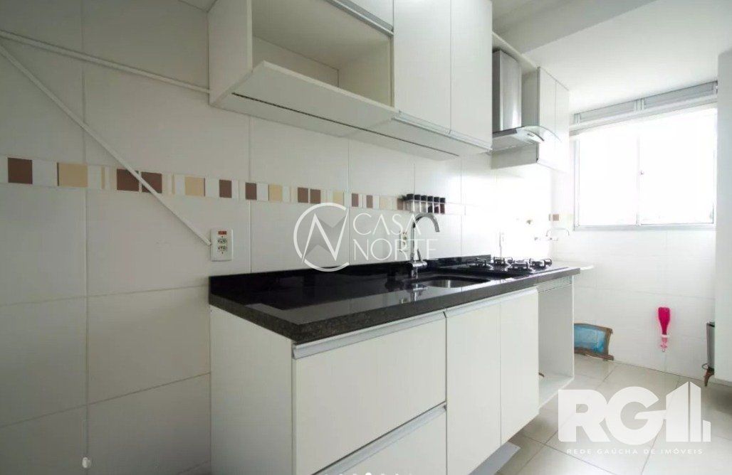 Apartamento à venda com 2 quartos, 90m², 1 suíte, 1 vaga, Rua Deputado Hugo Mardini no bairro Passo das Pedras em Porto Alegre