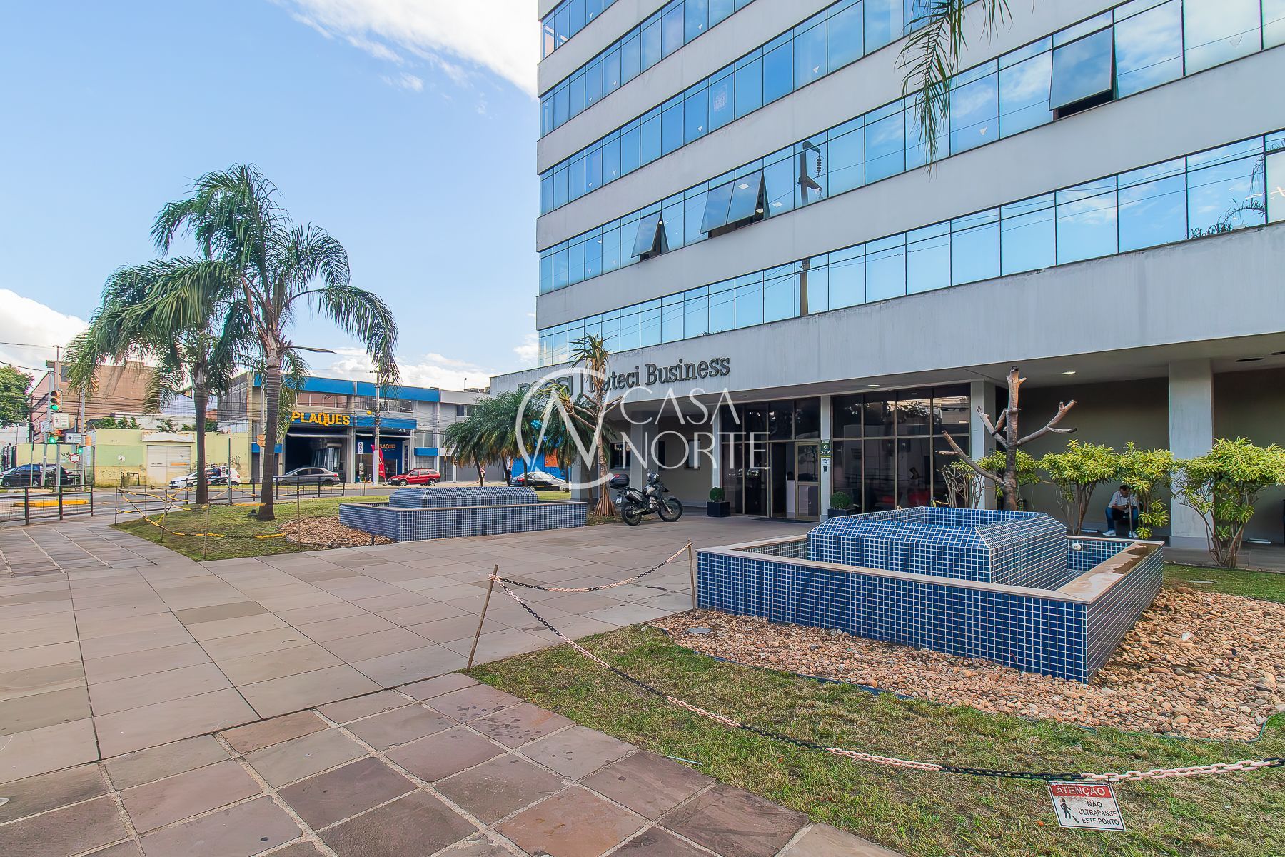 Sala Comercial à venda com 1 quarto, 33m², 1 vaga, Rua Santos Dumont no bairro São Geraldo em Porto Alegre