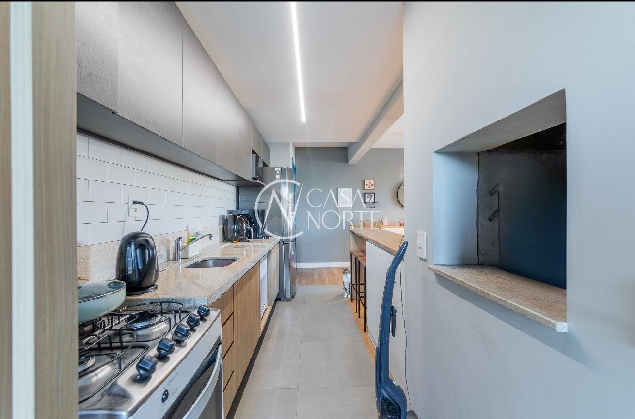 Apartamento à venda com 3 quartos, 81m², 1 suíte, 2 vagas, Travessa Jaguarão no bairro São João em Porto Alegre