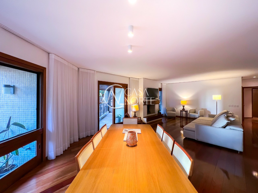 Apartamento à venda com 4 quartos, 278m², 2 suítes, 2 vagas, Santo Inácio no bairro Moinhos de Vento em Porto Alegre