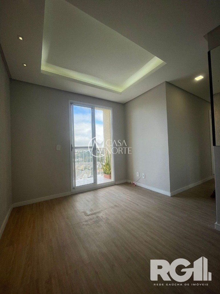 Apartamento à venda com 3 quartos, 62m², 1 suíte, 1 vaga, Avenida Assis Brasil no bairro São Sebastião em Porto Alegre
