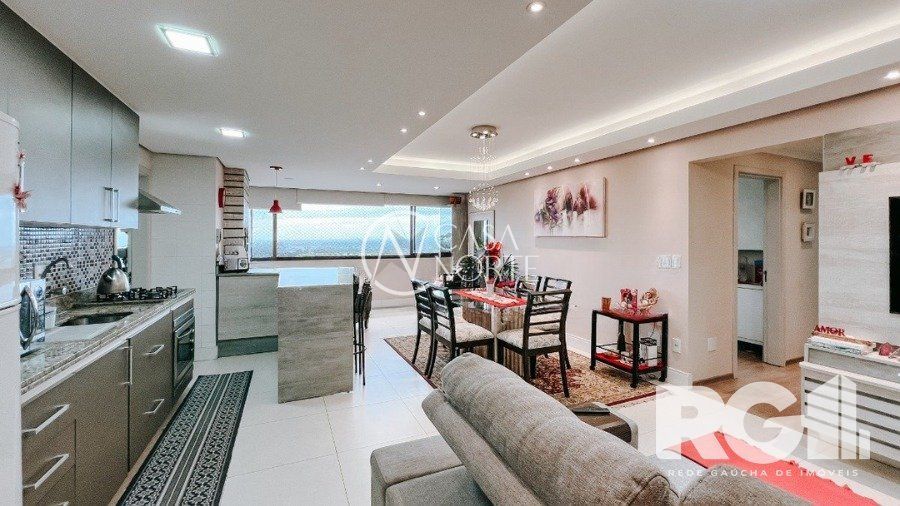 Apartamento à venda com 3 quartos, 93m², 1 suíte, 2 vagas, Rua Domingos Martins no bairro Cristo Redentor em Porto Alegre