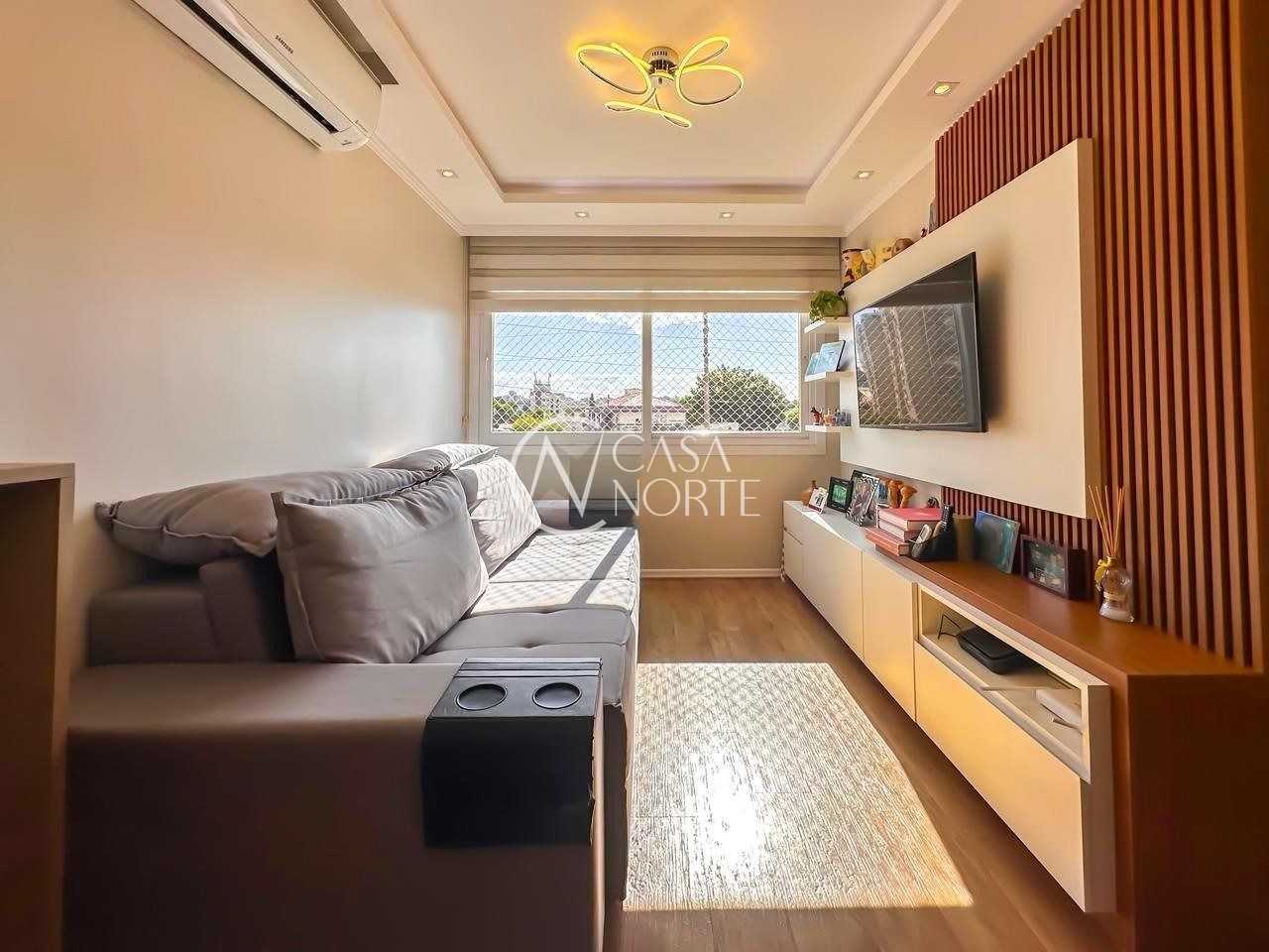 Apartamento à venda com 2 quartos, 61m², 1 suíte, 1 vaga, Rua Frederico Otávio Domingues Barbosa no bairro Jardim Lindóia em Porto Alegre