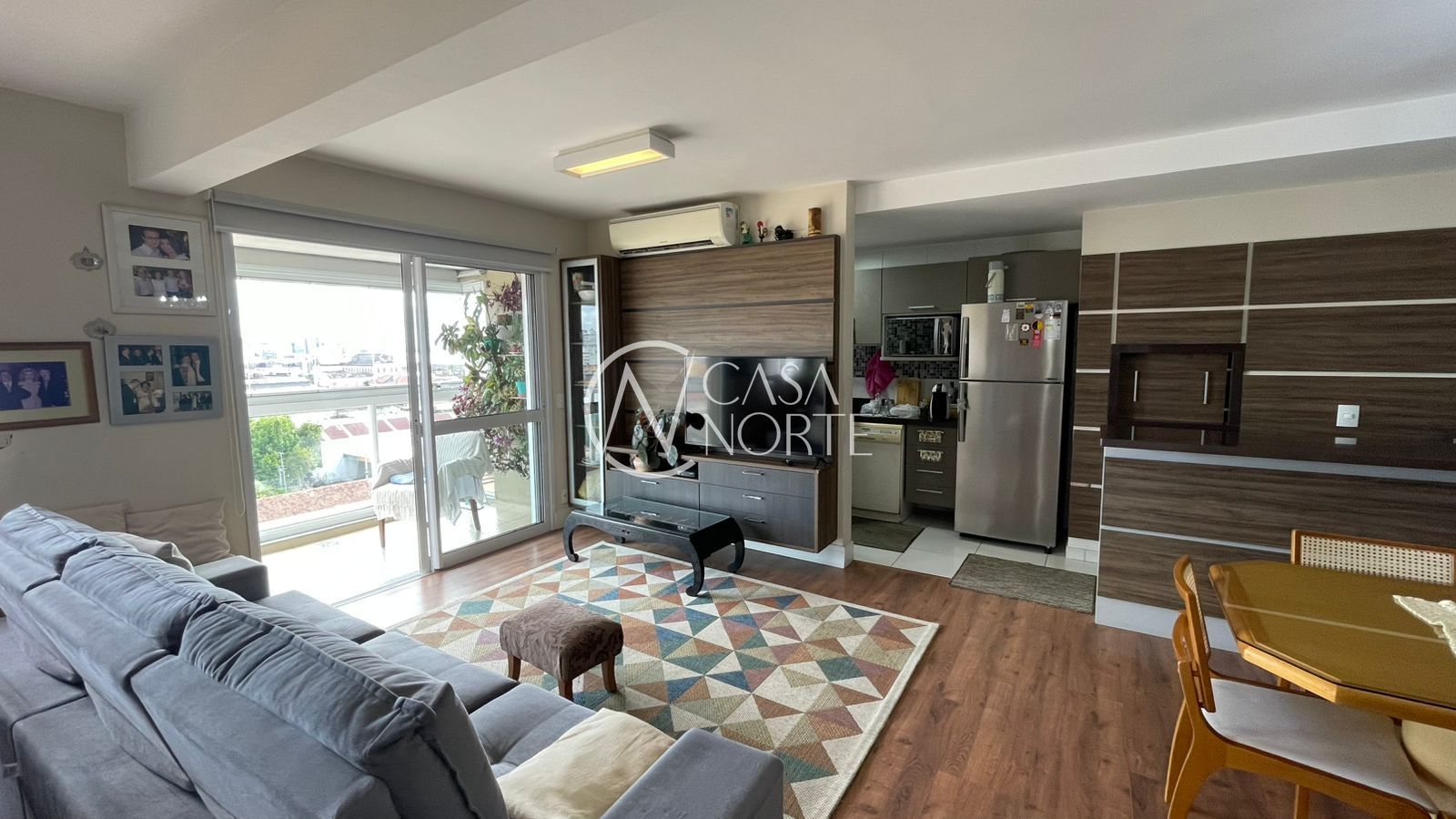 Apartamento à venda com 3 quartos, 83m², 1 suíte, 1 vaga, Avenida Polônia no bairro São Geraldo em Porto Alegre