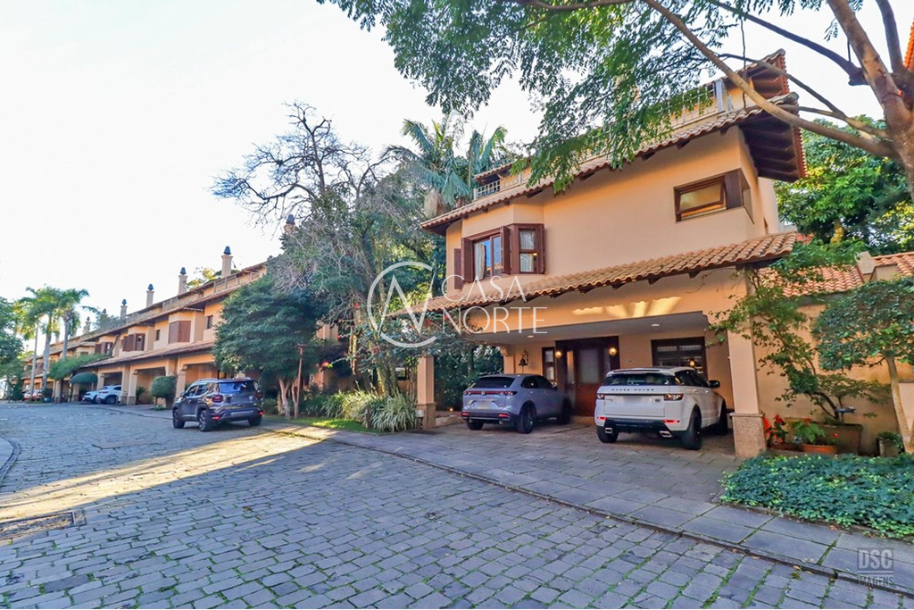Casa de Condomínio à venda com 4 quartos, 380m², 2 suítes, 3 vagas, Avenida Otto Niemeyer no bairro Tristeza em Porto Alegre