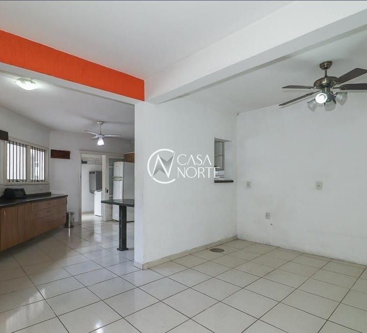 Casa de Condomínio à venda com 3 quartos, 200m², 1 suíte, 5 vagas, Avenida Ecoville no bairro Ecoville em Porto Alegre