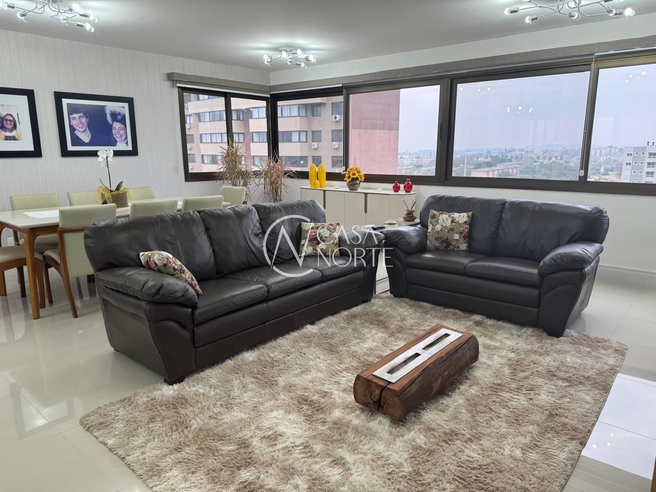 Apartamento à venda com 3 quartos, 133m², 1 suíte, 2 vagas, Rua Dona Adda Mascarenhas de Moraes no bairro Jardim Itu em Porto Alegre