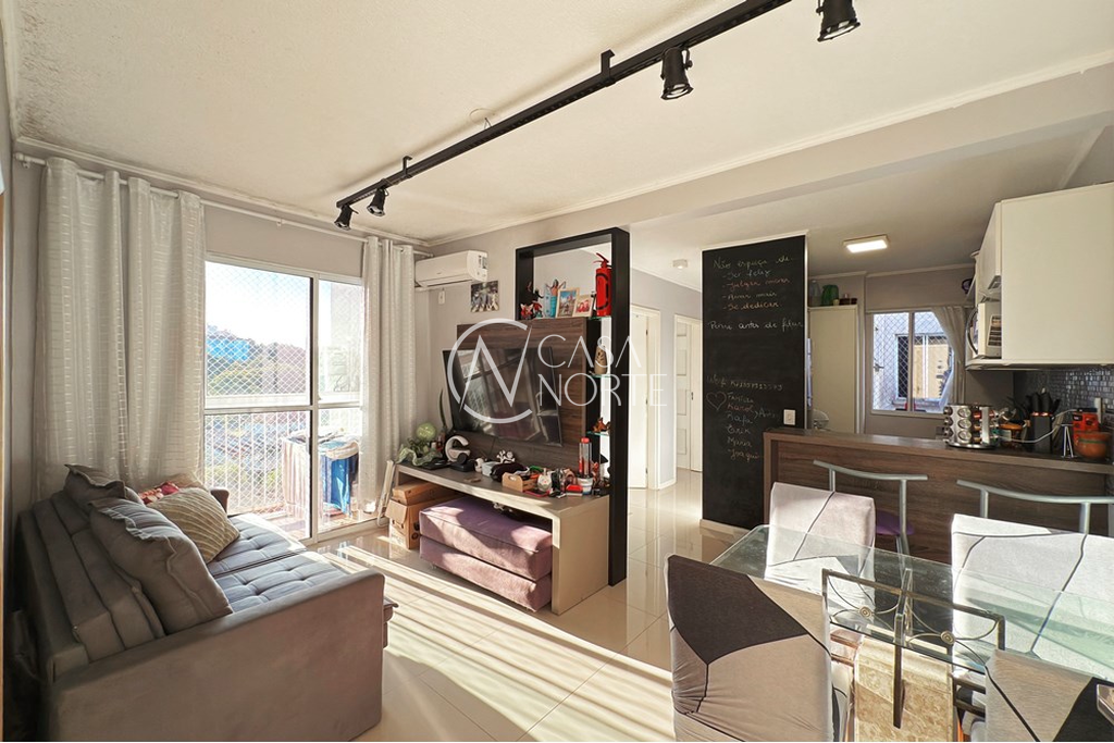 Apartamento à venda com 2 quartos, 50m², 1 vaga, Rua Joaquim de Carvalho no bairro Vila Nova em Porto Alegre