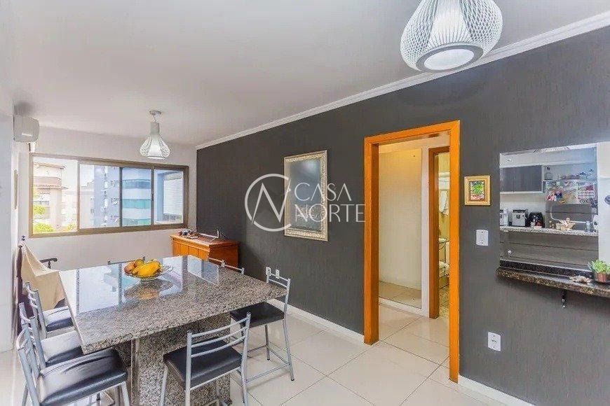 Cobertura à venda com 4 quartos, 190m², 1 suíte, 1 vaga, Rua João Zanenga no bairro Cristo Redentor em Porto Alegre