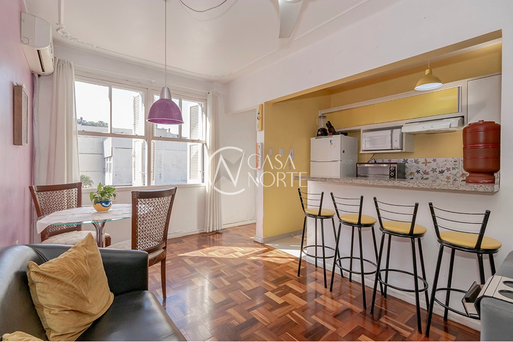 Apartamento à venda com 2 quartos, 73m², 1 vaga, Luiz Manoel no bairro Santana em Porto Alegre