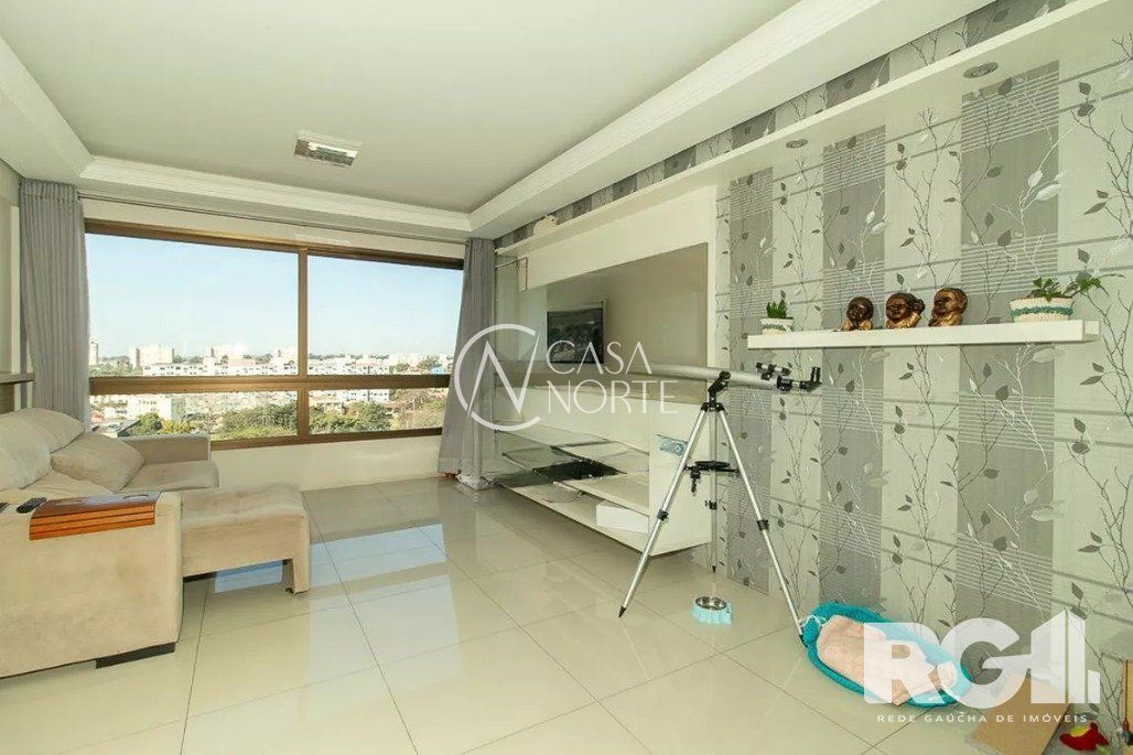 Apartamento à venda com 2 quartos, 76m², 1 suíte, 1 vaga, Rua Engenheiro Arnaldo Gladoch no bairro São Sebastião em Porto Alegre