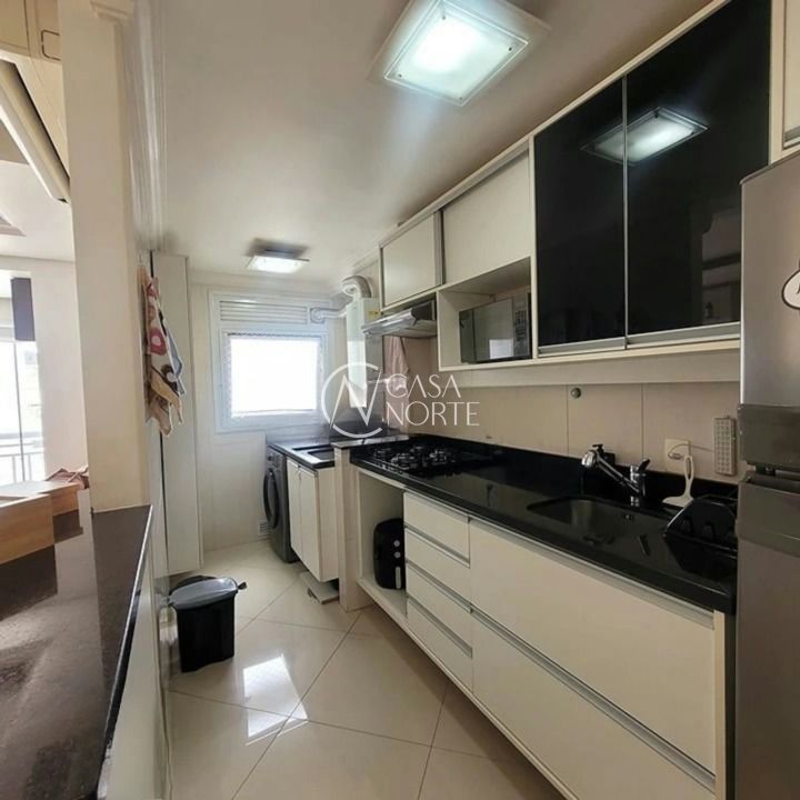 Apartamento à venda com 2 quartos, 62m², 1 suíte, 1 vaga, Avenida Benno Mentz no bairro Vila Ipiranga em Porto Alegre