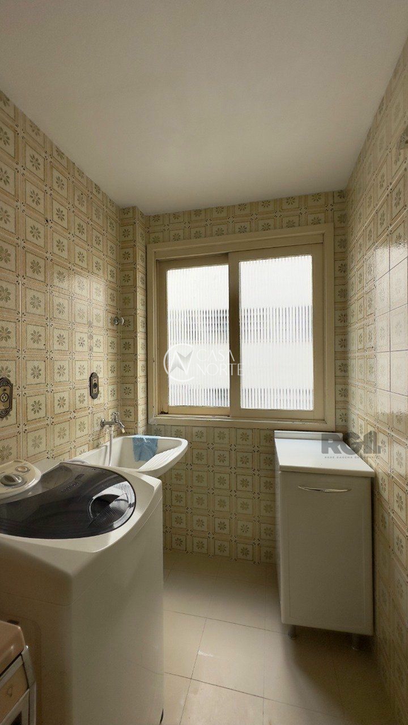 Apartamento à venda com 1 quarto, 38m², 1 suíte, Rua Duque de Caxias no bairro Centro Histórico em Porto Alegre