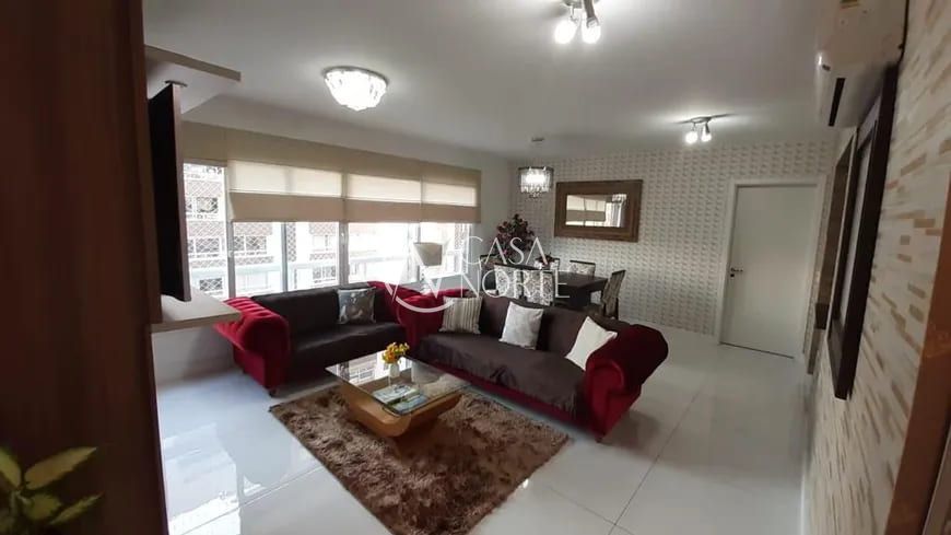 Apartamento à venda com 3 quartos, 128m², 3 suítes, 2 vagas, Rua Dona Augusta no bairro Menino Deus em Porto Alegre